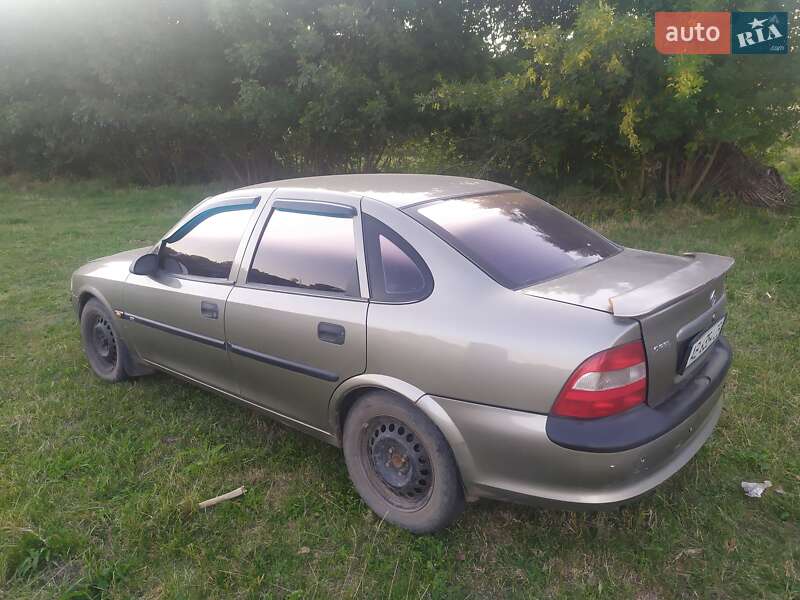 Седан Opel Vectra 1998 в Бершади фото 19 Седан Opel Vectra 1998 в Бершади