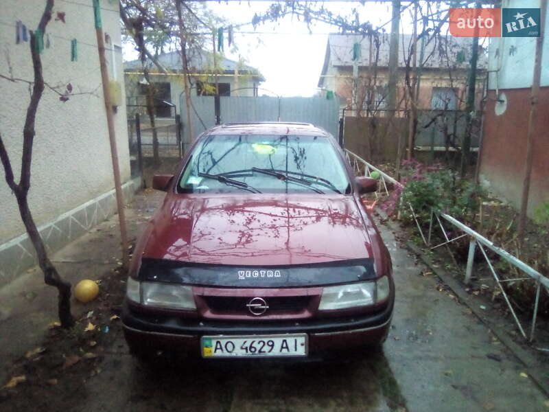 Седан Opel Vectra 1990 в Виноградове