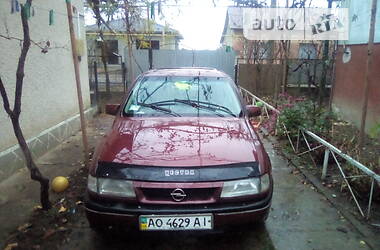 Седан Opel Vectra 1990 в Виноградові