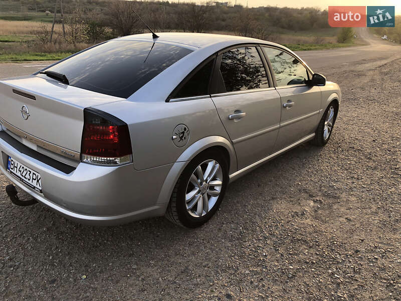 Ліфтбек Opel Vectra 2006 в Одесі