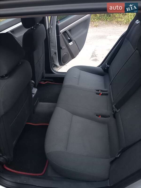 Универсал Opel Vectra 2007 в Львове
