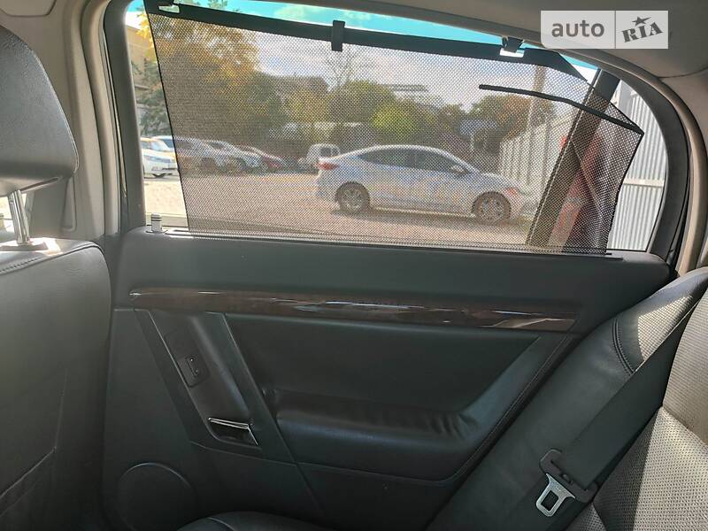 Седан Opel Vectra 2004 в Одесі