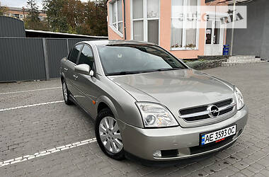 Седан Opel Vectra 2002 в Синельниковому