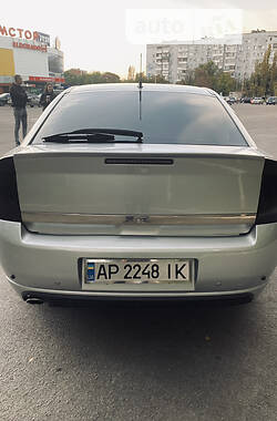 Лифтбек Opel Vectra 2004 в Запорожье