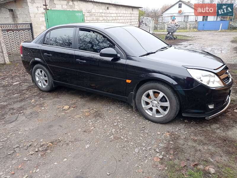 Седан Opel Vectra 2006 в Вольнянске