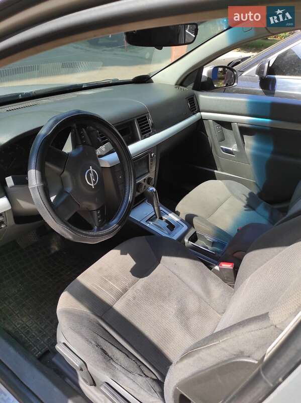 Седан Opel Vectra 2002 в Одесі