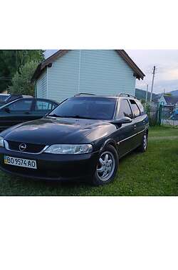 Універсал Opel Vectra 1998 в Верховині