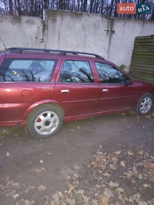 Універсал Opel Vectra 2000 в Гнівані