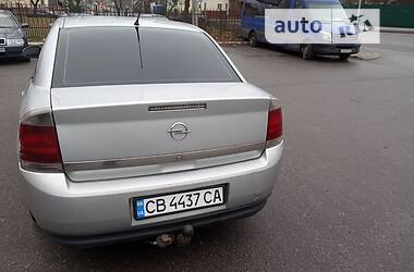 Седан Opel Vectra 2004 в Чернігові