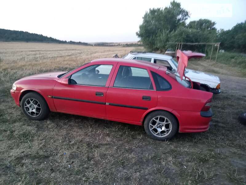 Седан Opel Vectra 1996 в Одесі