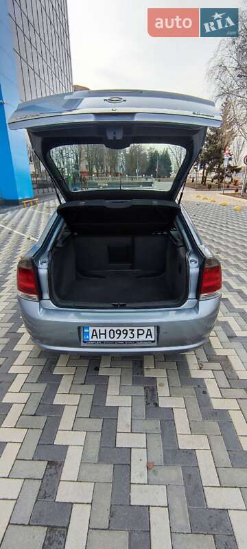 Ліфтбек Opel Vectra 2007 в Краматорську