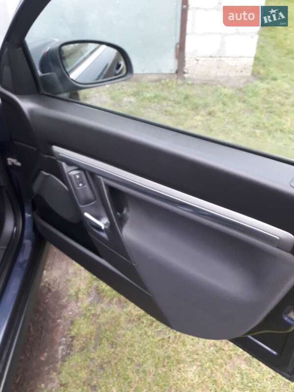 Универсал Opel Vectra 2006 в Турийске