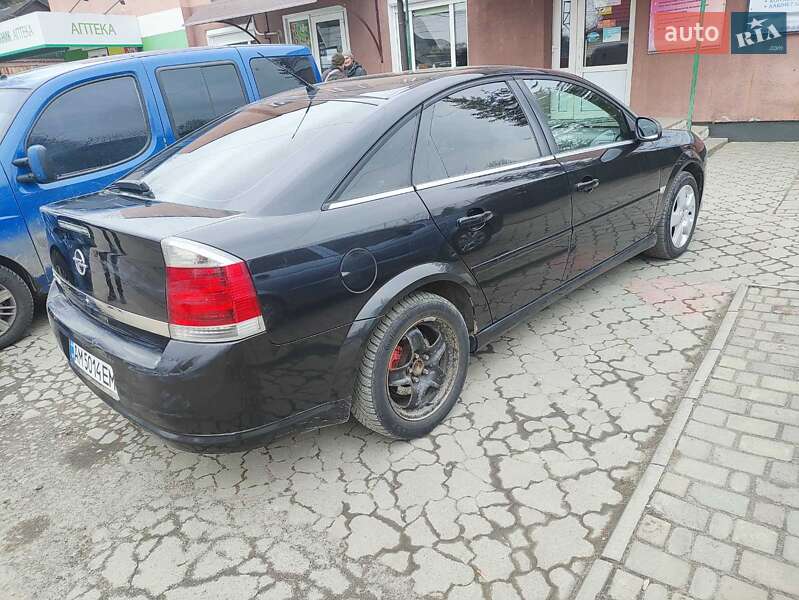 Седан Opel Vectra 2006 в Рокитном