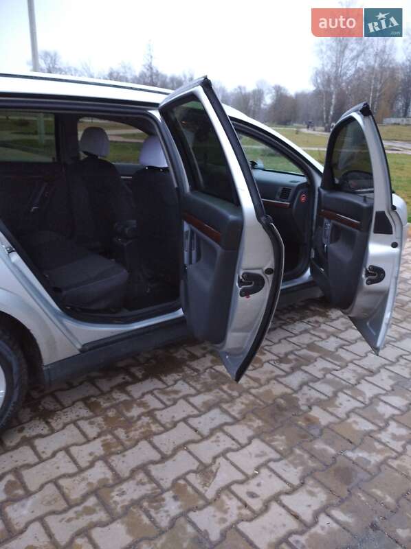 Универсал Opel Vectra 2004 в Лановцах фото 5 Универсал Opel Vectra 2004 в Лановцах