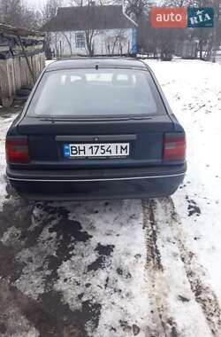 Седан Opel Vectra 1989 в Новом Буге