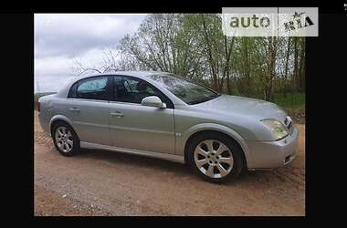 Седан Opel Vectra 2004 в Луцьку