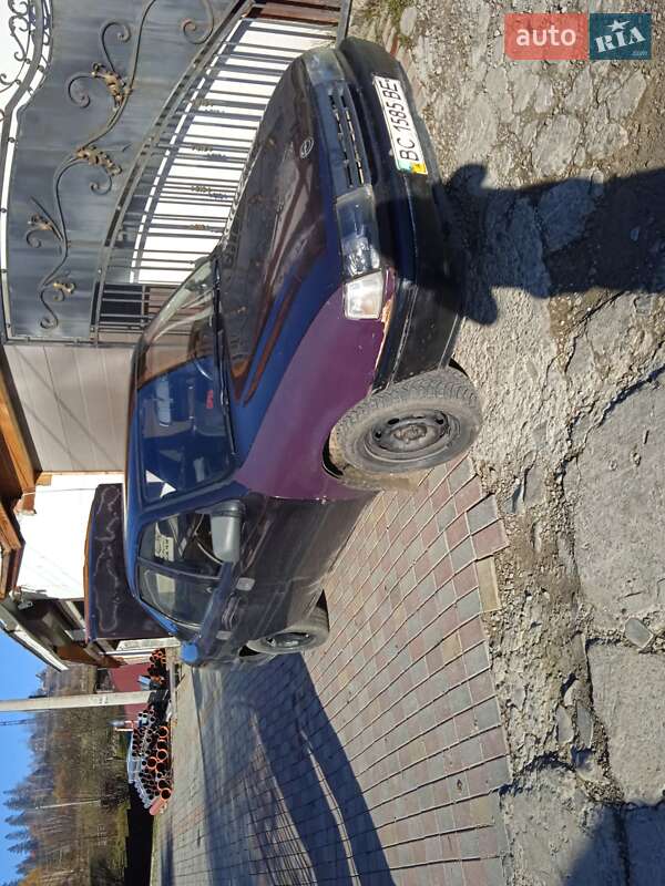 Седан Opel Vectra 1992 в Славському