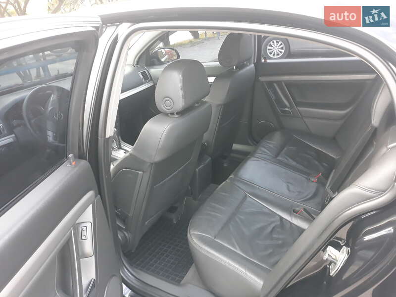 Седан Opel Vectra 2008 в Сумах