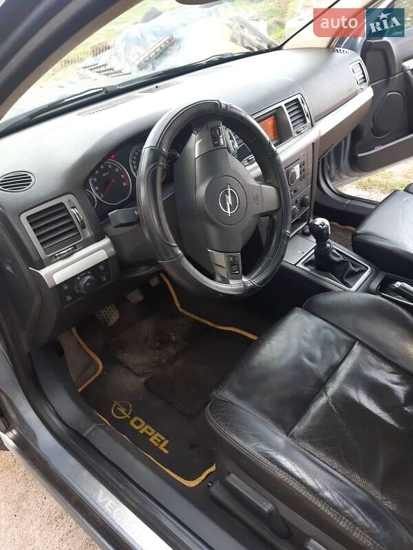 Седан Opel Vectra 2007 в Нововолынске фото 7 Седан Opel Vectra 2007 в Нововолынске