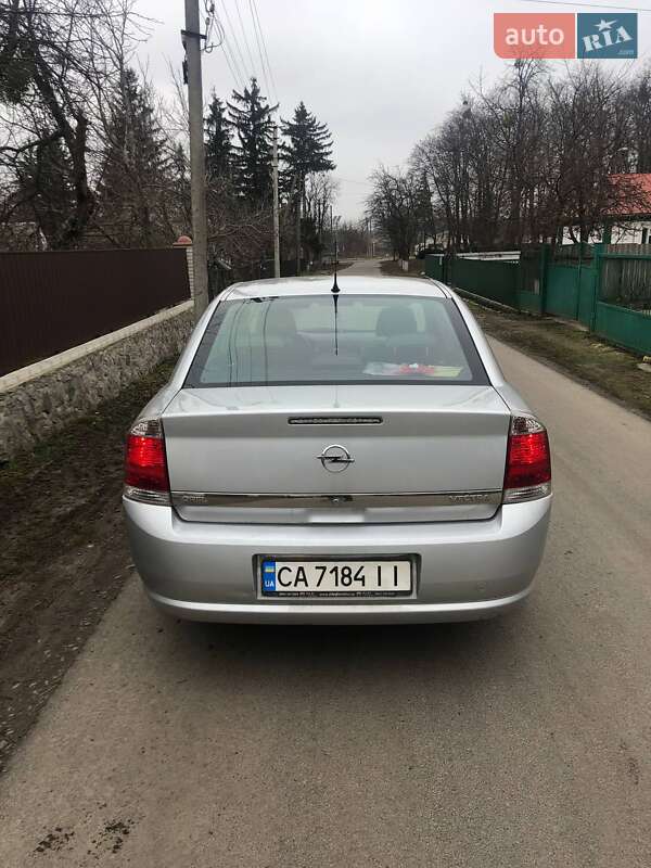 Седан Opel Vectra 2008 в Умані