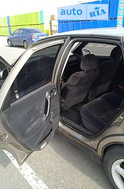 Седан Opel Vectra 1998 в Киеве