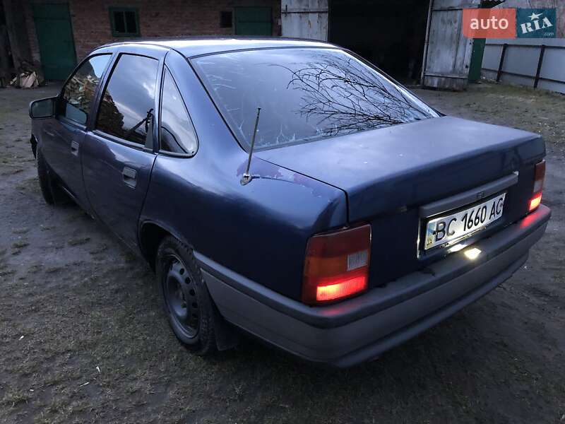 Седан Opel Vectra 1993 в Львові