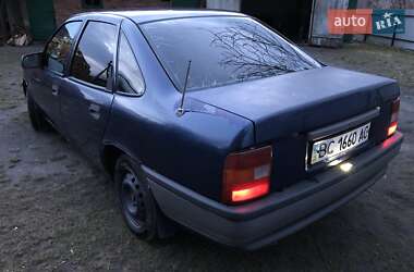 Седан Opel Vectra 1993 в Львове