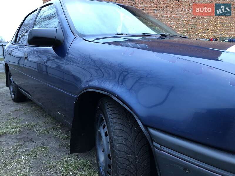 Седан Opel Vectra 1993 в Львові