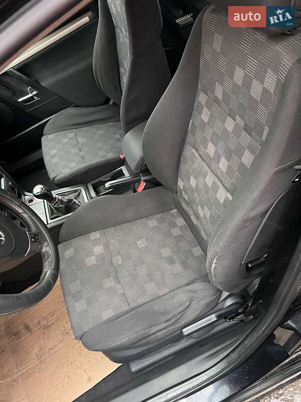 Седан Opel Vectra 2006 в Хмельницком