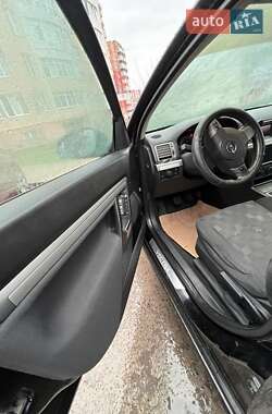 Седан Opel Vectra 2006 в Хмельницком