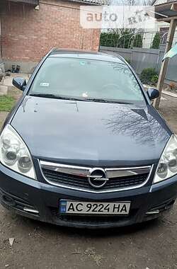 Универсал Opel Vectra 2006 в Иваничах
