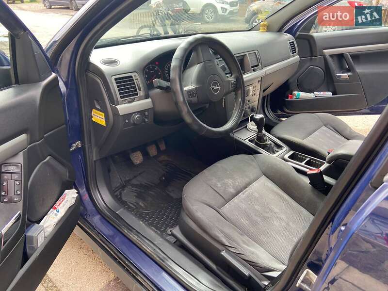 Универсал Opel Vectra 2006 в Тячеве