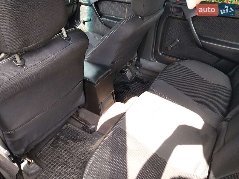 Седан Opel Vectra 1995 в Глобине фото 8 Седан Opel Vectra 1995 в Глобине