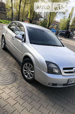 Седан Opel Vectra 2004 в Кривом Роге