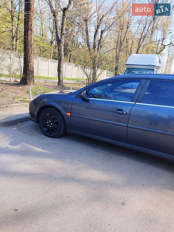 Универсал Opel Vectra 2005 в Киеве