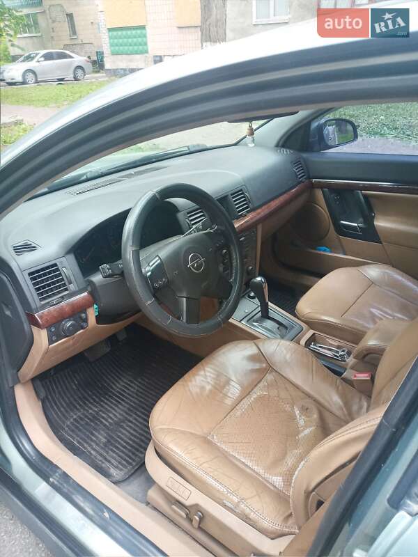 Седан Opel Vectra 2003 в Краматорске