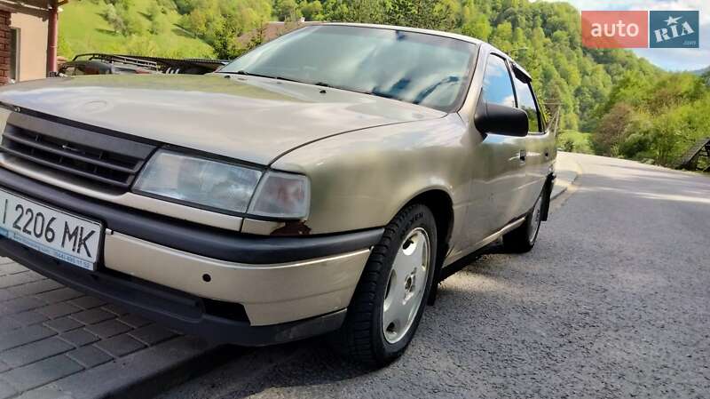 Седан Opel Vectra 1991 в Рахове фото 6 Седан Opel Vectra 1991 в Рахове