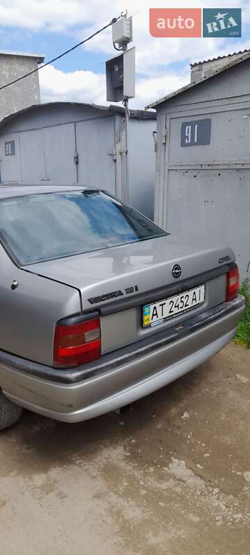 Седан Opel Vectra 1993 в Івано-Франківську фото 7 Седан Opel Vectra 1993 в Івано-Франківську