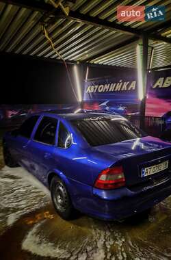 Седан Opel Vectra 1998 в 