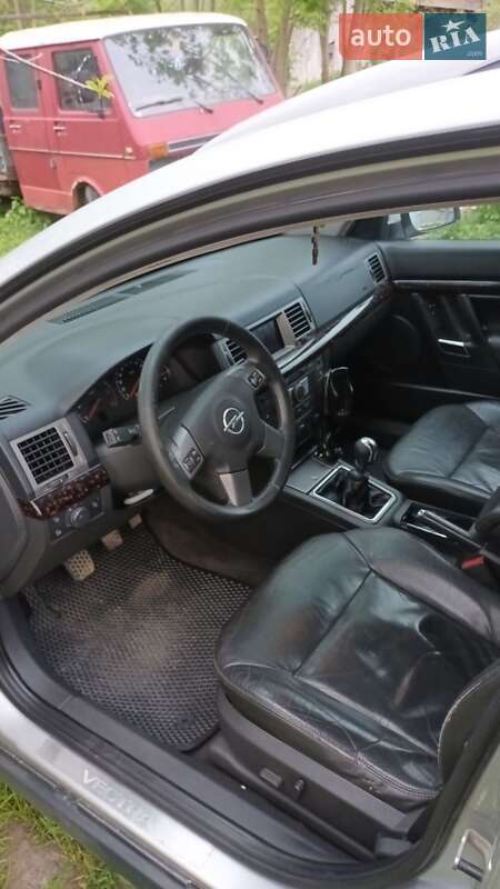 Універсал Opel Vectra 2005 в Чернівцях фото 3 Універсал Opel Vectra 2005 в Чернівцях