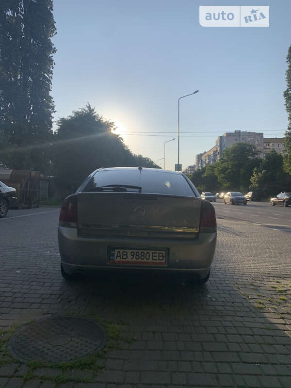 Седан Opel Vectra 2003 в Одесі