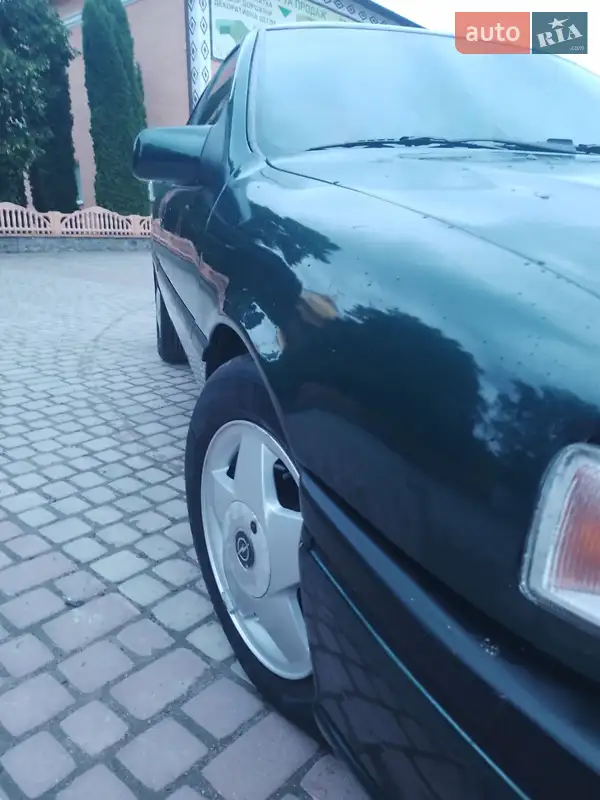 Opel Vectra 1995 VIN W0L000087S5122642 фото оголошення 2 з 52