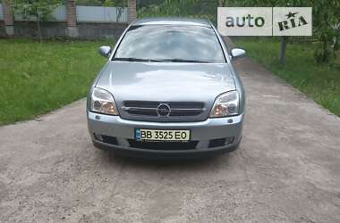 Седан Opel Vectra 2003 в Чернівцях