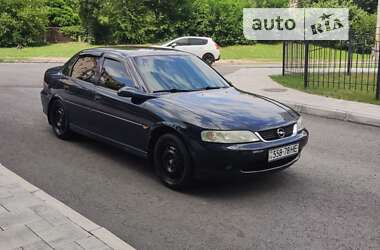 Седан Opel Vectra 1999 в Запорожье