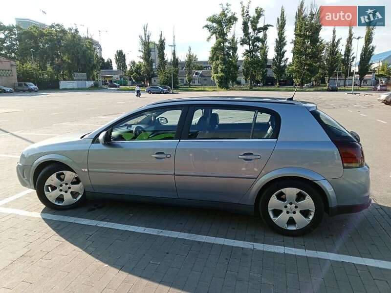 Хэтчбек Opel Vectra 2003 в Киеве фото 2 Хэтчбек Opel Vectra 2003 в Киеве
