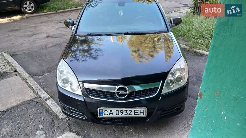 Седан Opel Vectra 2006 в Черкассах