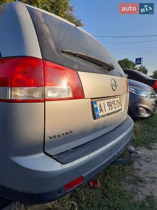Универсал Opel Vectra 2007 в Коростене