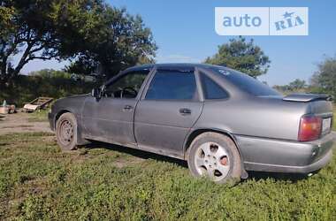 Седан Opel Vectra 1993 в Днепре