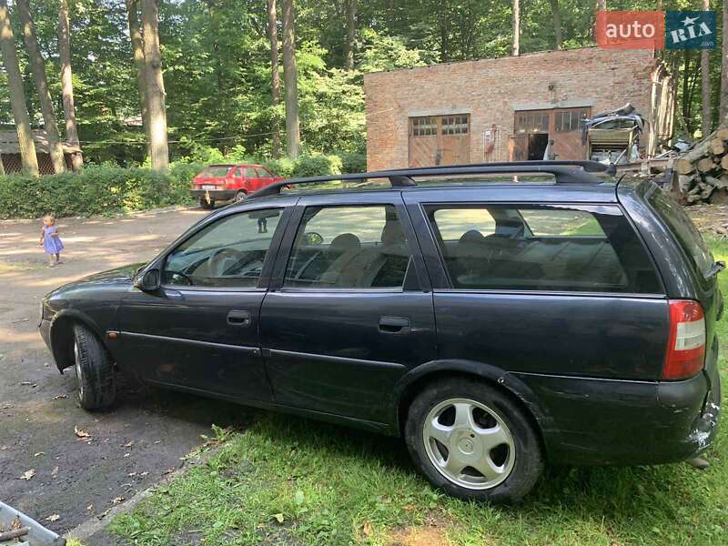 Универсал Opel Vectra 1999 в Ровно