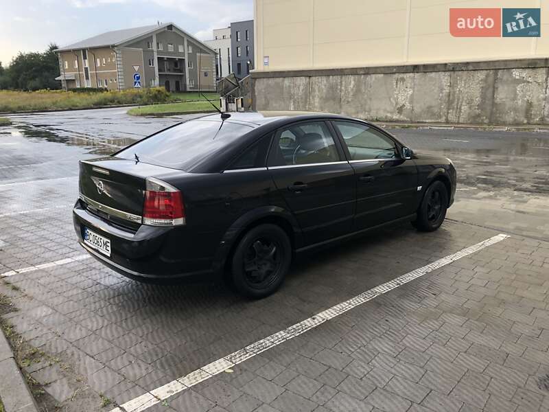 Ліфтбек Opel Vectra 2006 в Львові